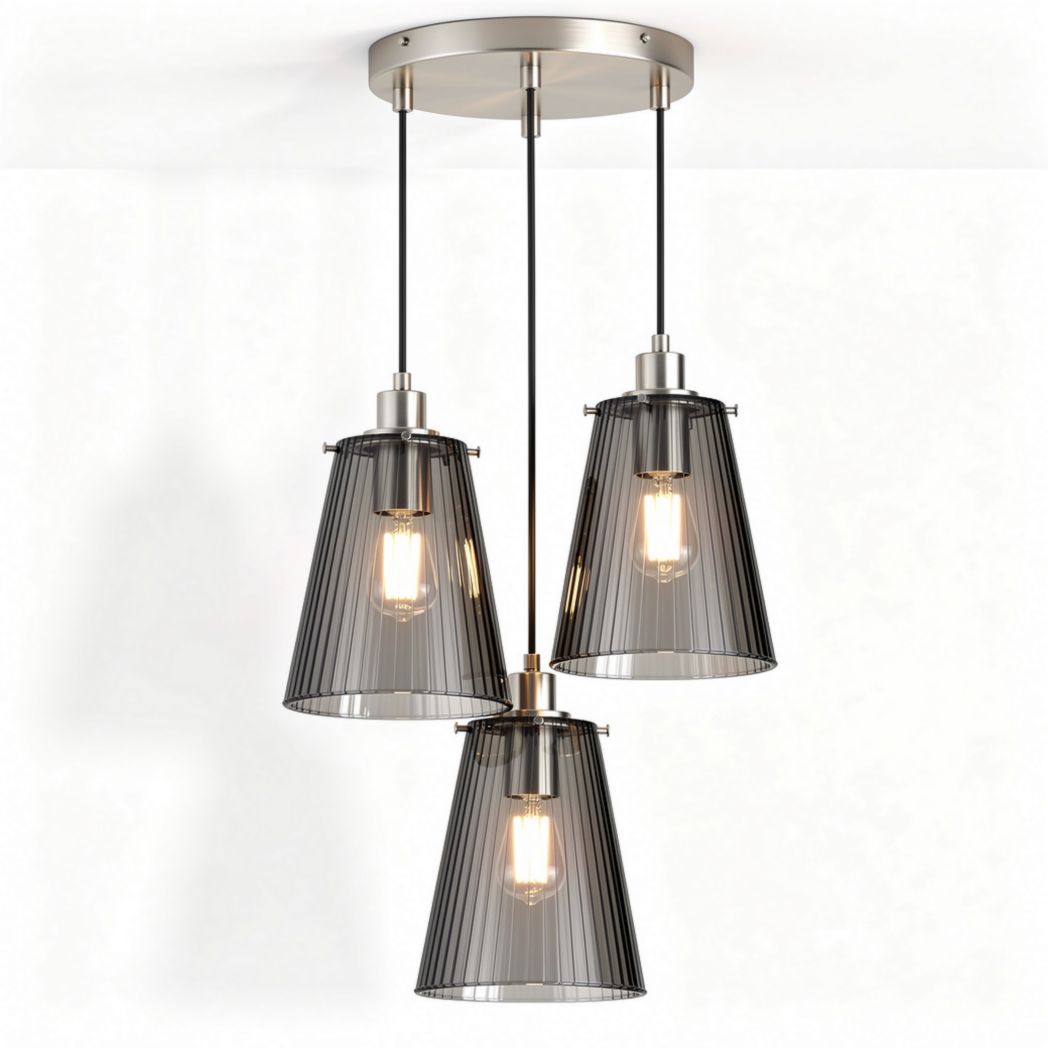 Suspension en métal noir avec trois abat-jour en verre 30 x 30 x 60cm